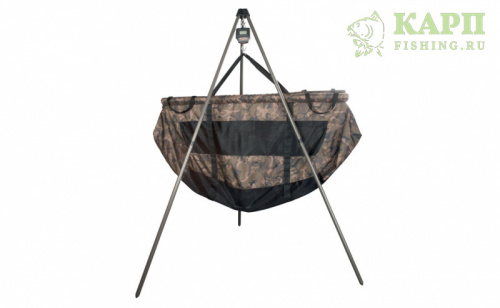 Изготовлена на базе высококачественного прочного стального каркаса; Широкий размах ног улучшает стабильность Тренога для взвешивания FOX Weighing Tripod